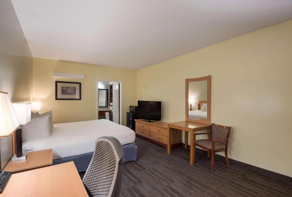 Best Western Inn Goshen Exterior photo